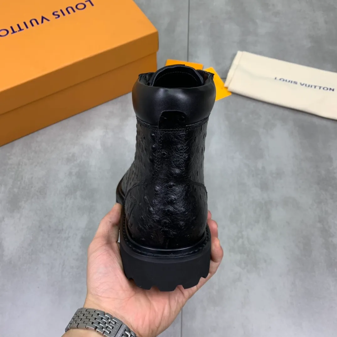Men's men's shoes 💰P620💰【New】🆘Water-dyed cow lining LV Louis Vuitton business high-top leather shoes, made of original imported Italian 🇮🇹 calfskin, full cowhide lining, carefully handmade by professional shoemakers, the original version is specially designed for wear-resistant outsole. Standard code 38-44 3⃣️color🉑️choice